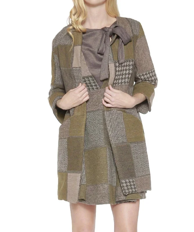 Imogen Coat In Hunter Tweed Zip Front Button Front Snap Front