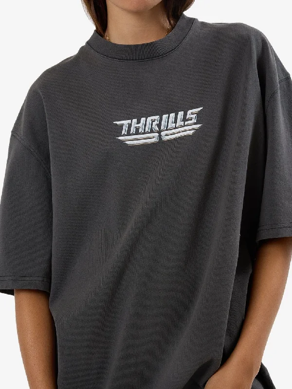 THRILLS High Shine Oversized Womens Tee - Merch Black Welt Pockets Slit Pockets Flap Pockets