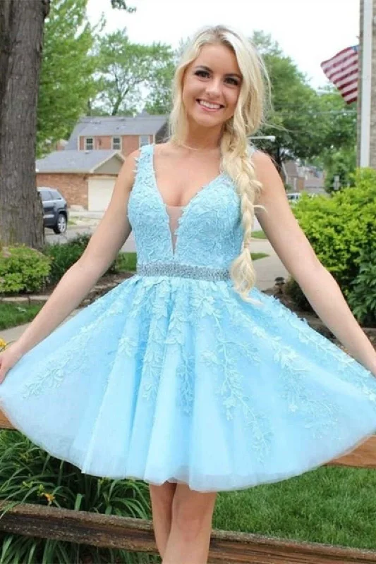 Light Blue Appliques V-Neck A-Line Short Homecoming Dress
